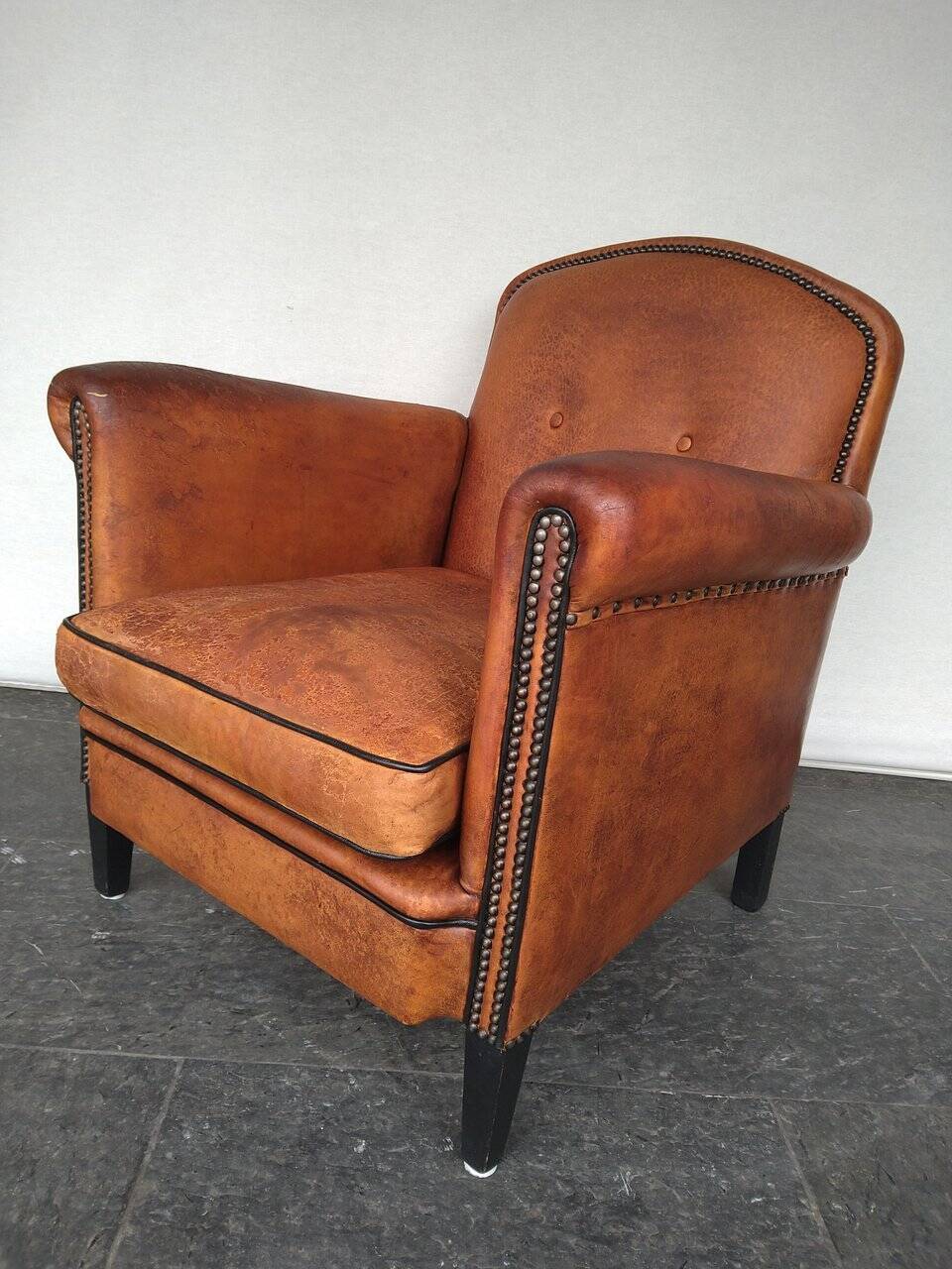 Club chair From OCL Vintage Sheepskin