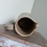 Pichet vase Fontgombault en grès tourné