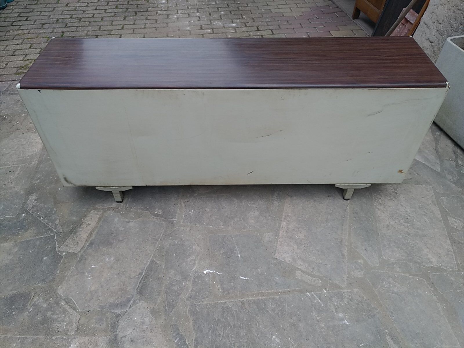 Meuble vintage industriel Strafor