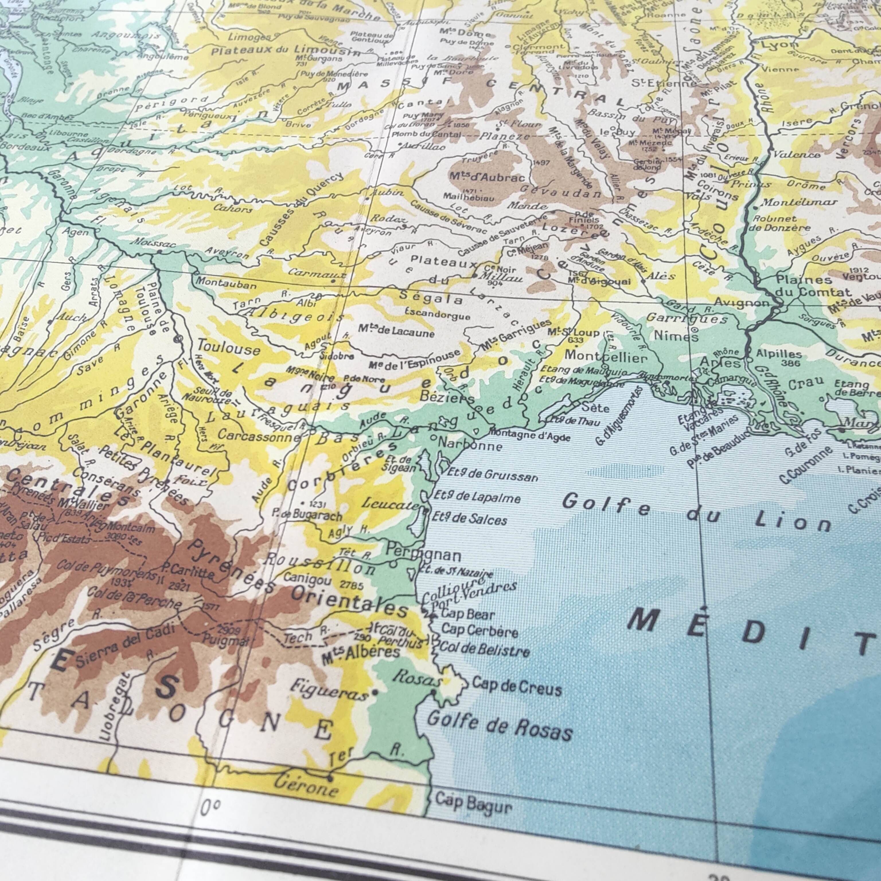 Old map of France from 1950 43x43cm