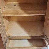 Asymmetrical wardrobe