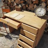 Renovated vintage office