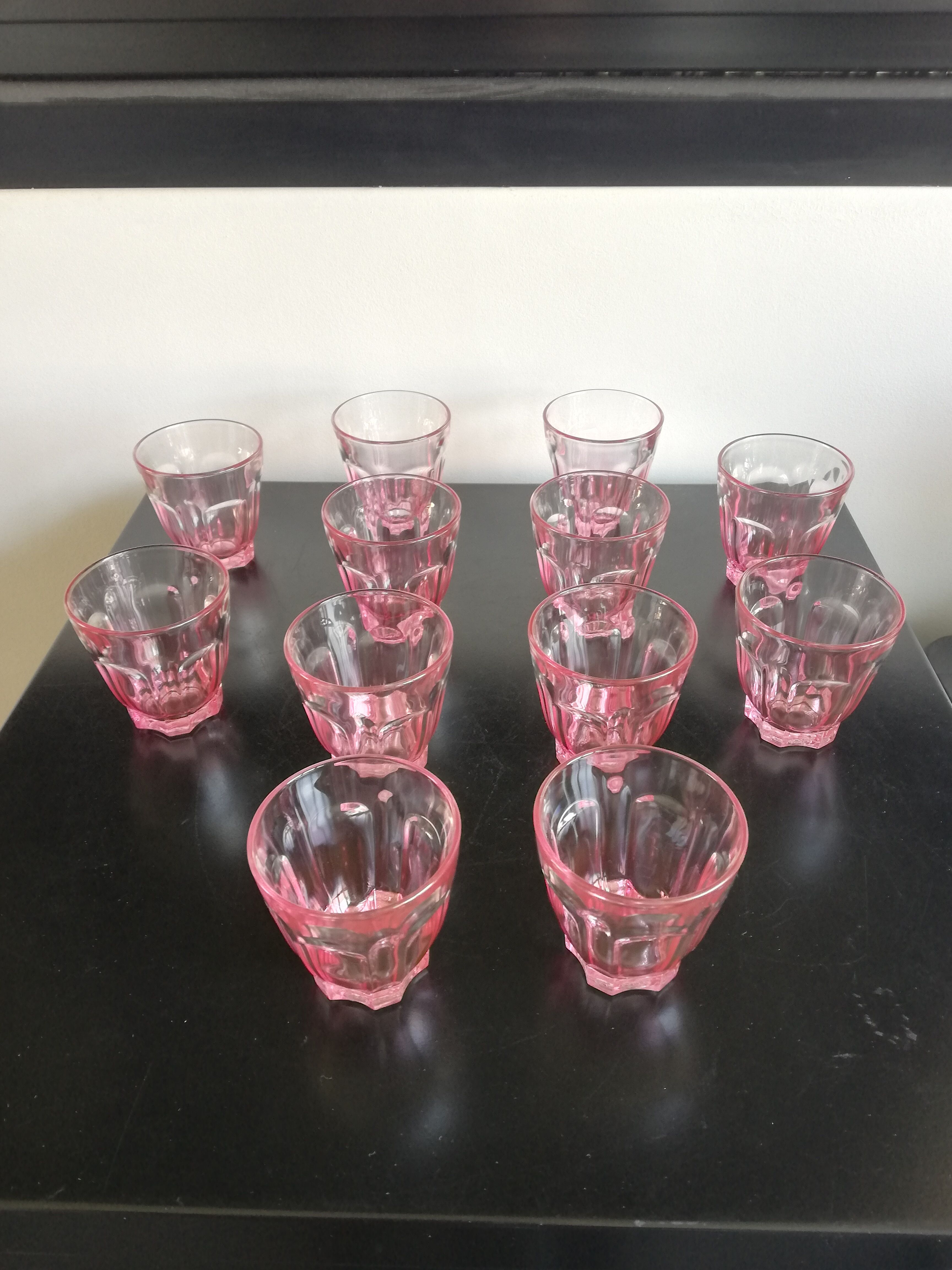 Ensemble de 12 verres rose translucides Arcoroc