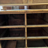 Drawer cabinet