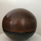 Two-tone sphere vase