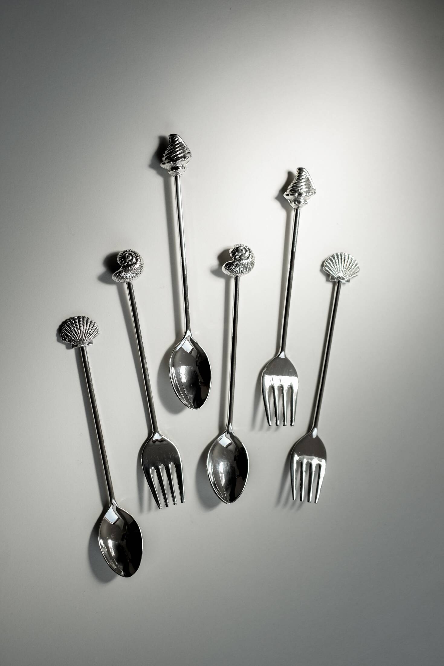 Silver-plated seashell cutlery set