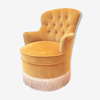 Low fringed chair