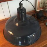 Industrial hanging lamp
