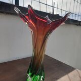 Very pretty maple leaf vase