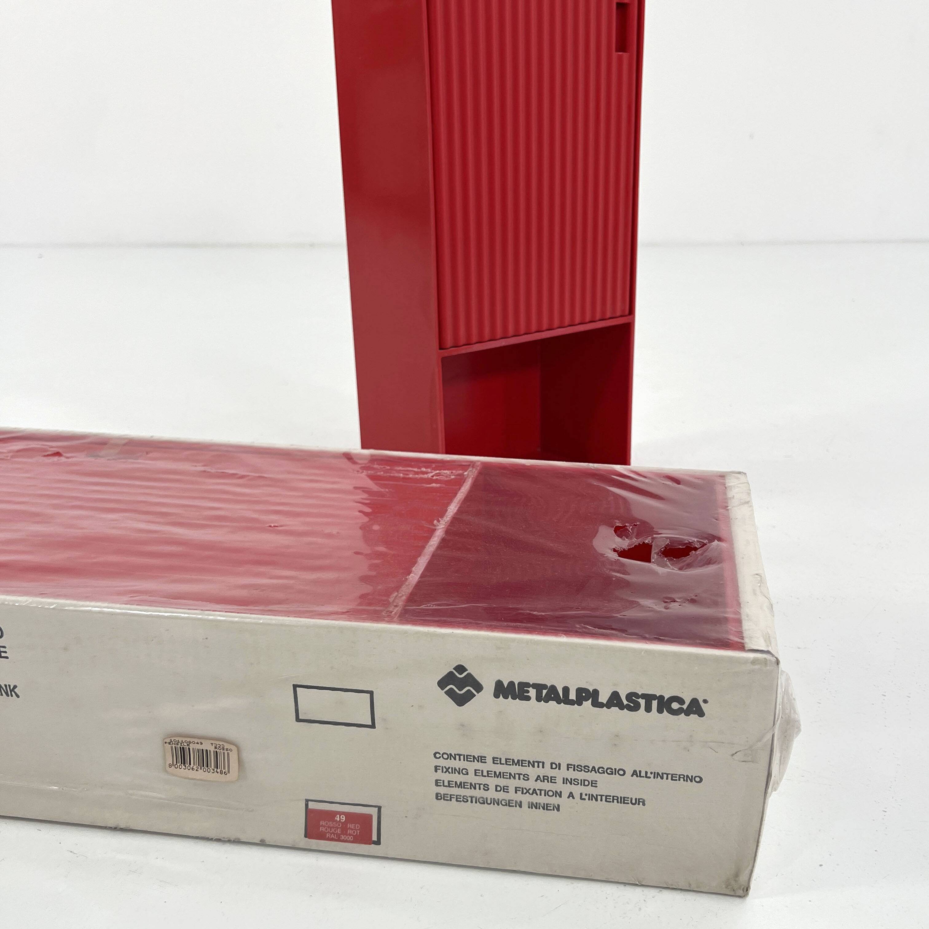 Medicine cabinet model T333 by Metalplastica, 1970