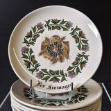 6 cheese plates in earthenware from Gien in good condition.