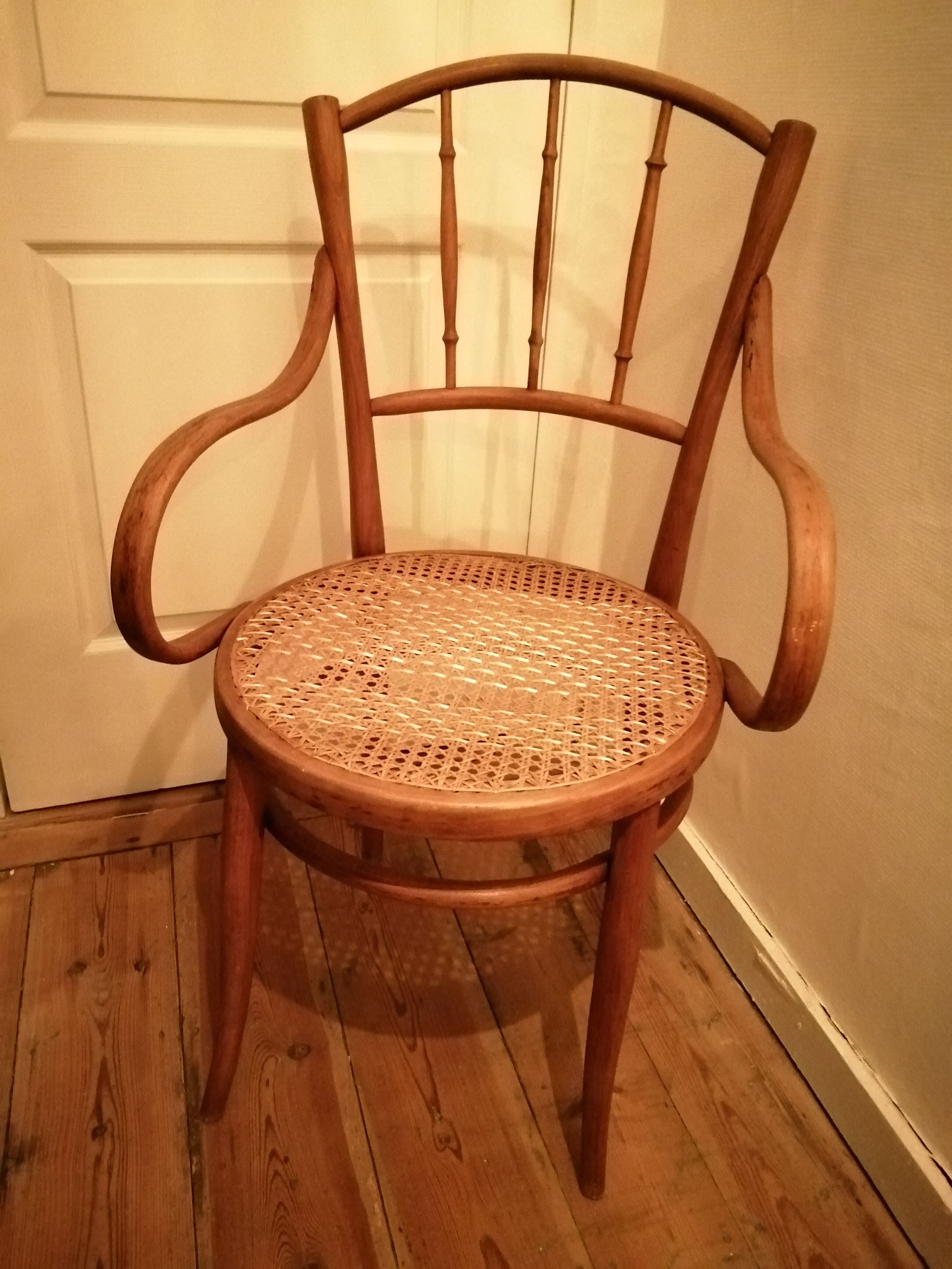 Fauteuil canné