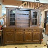 4-door wooden dresser