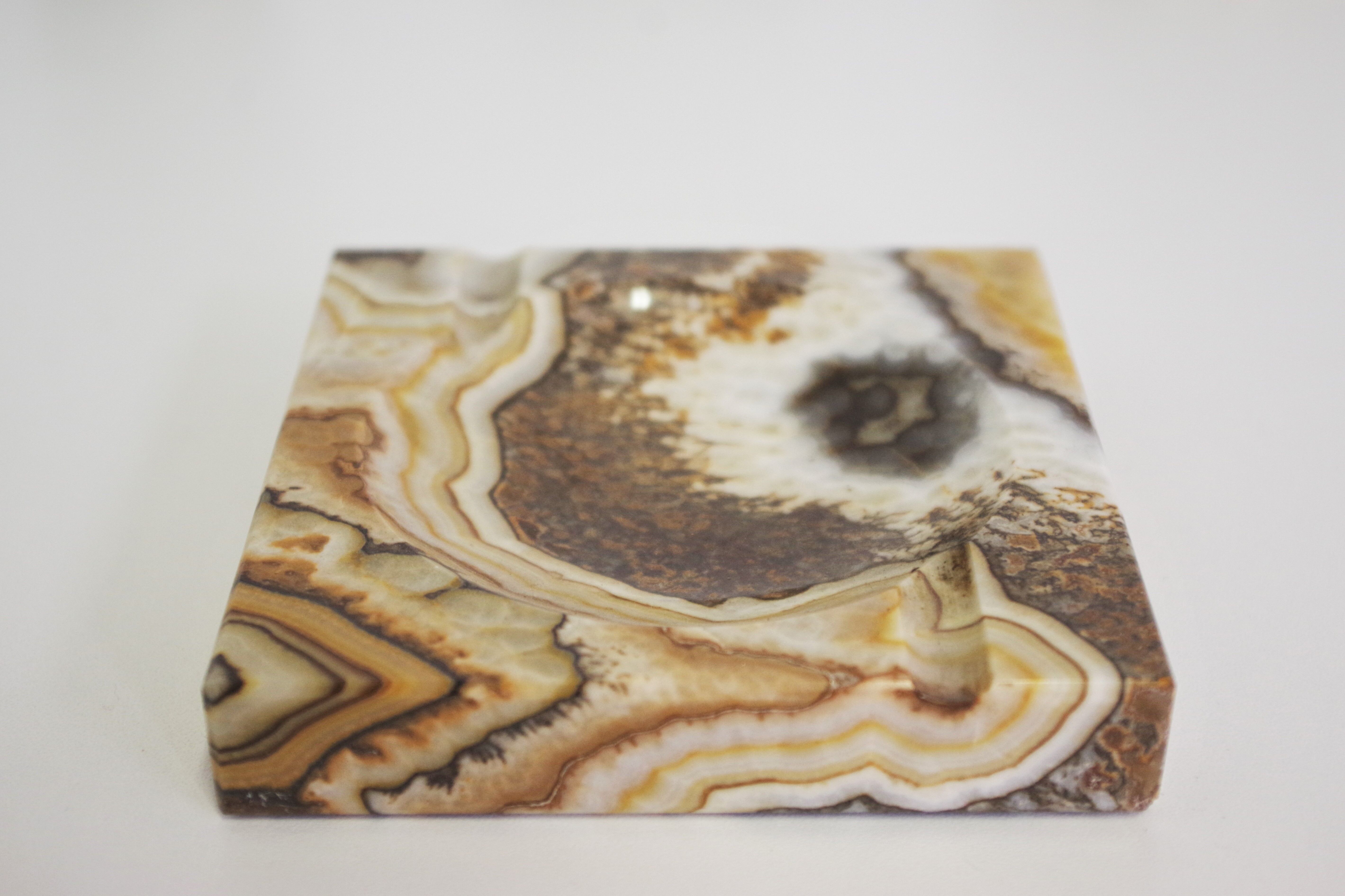 Smoking accessories in marble and onyx, 1970s, lot of 4