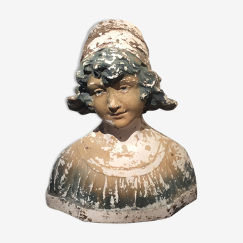 Bust young girl, old plaster