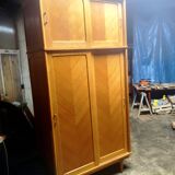 Vintage sliding wardrobe with 2 shelves, Scandinavian inspiration.