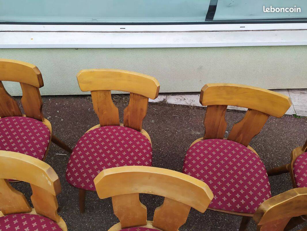 Set of 10 wooden bistro chairs with vintage cushions from the 70s/80s/90s