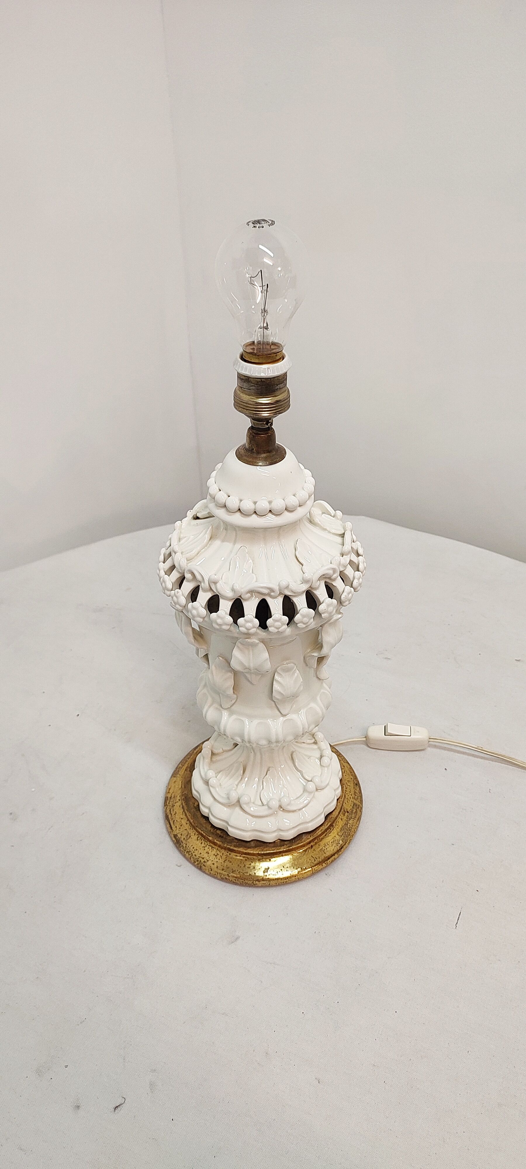 Lampe en céramique de Manises, Espagne, années 1960