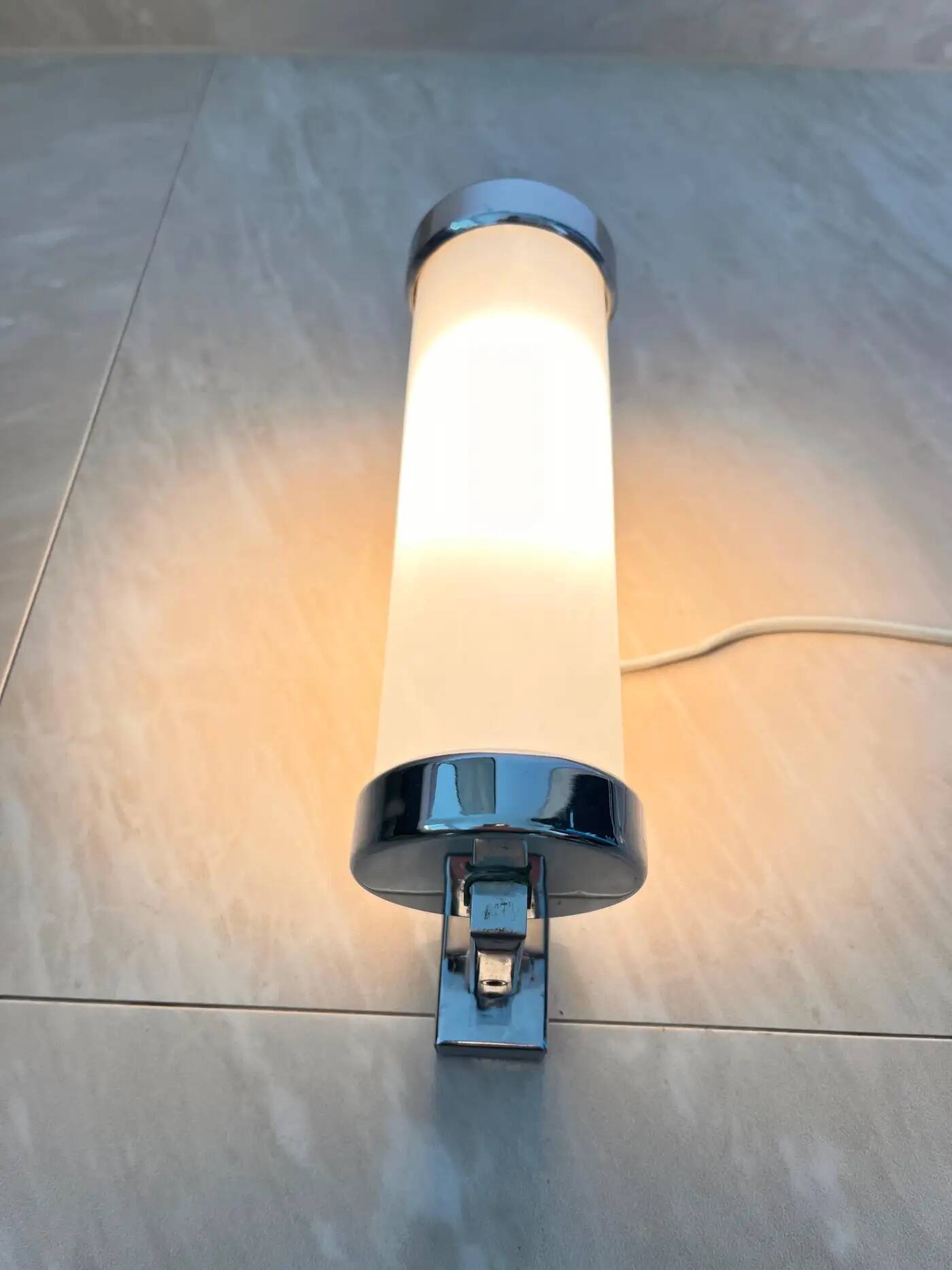 Chrome milk glass Bauhaus / Functionalist wall lamp - 1930s