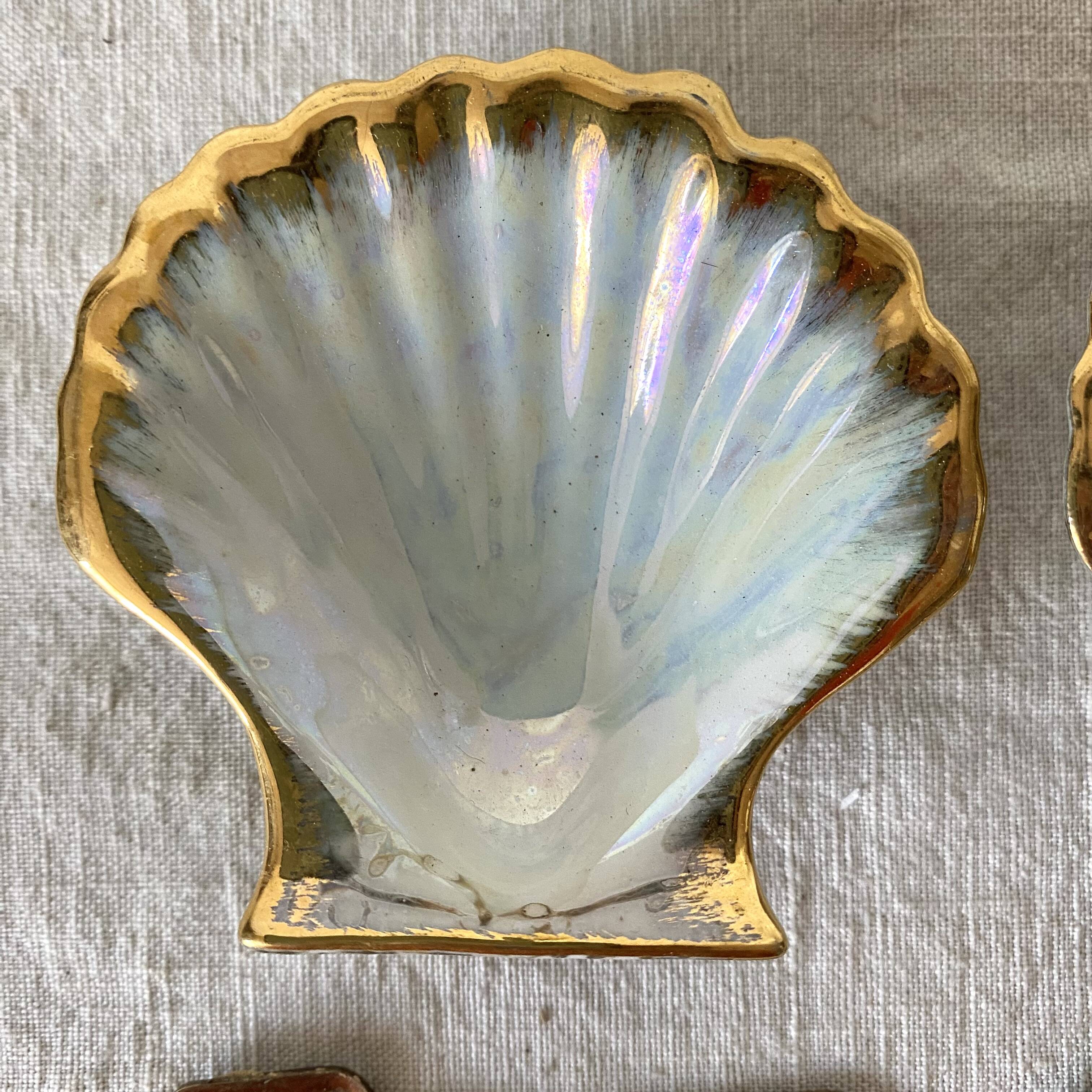 Porcelain seashell salt and pepper shakers in their case