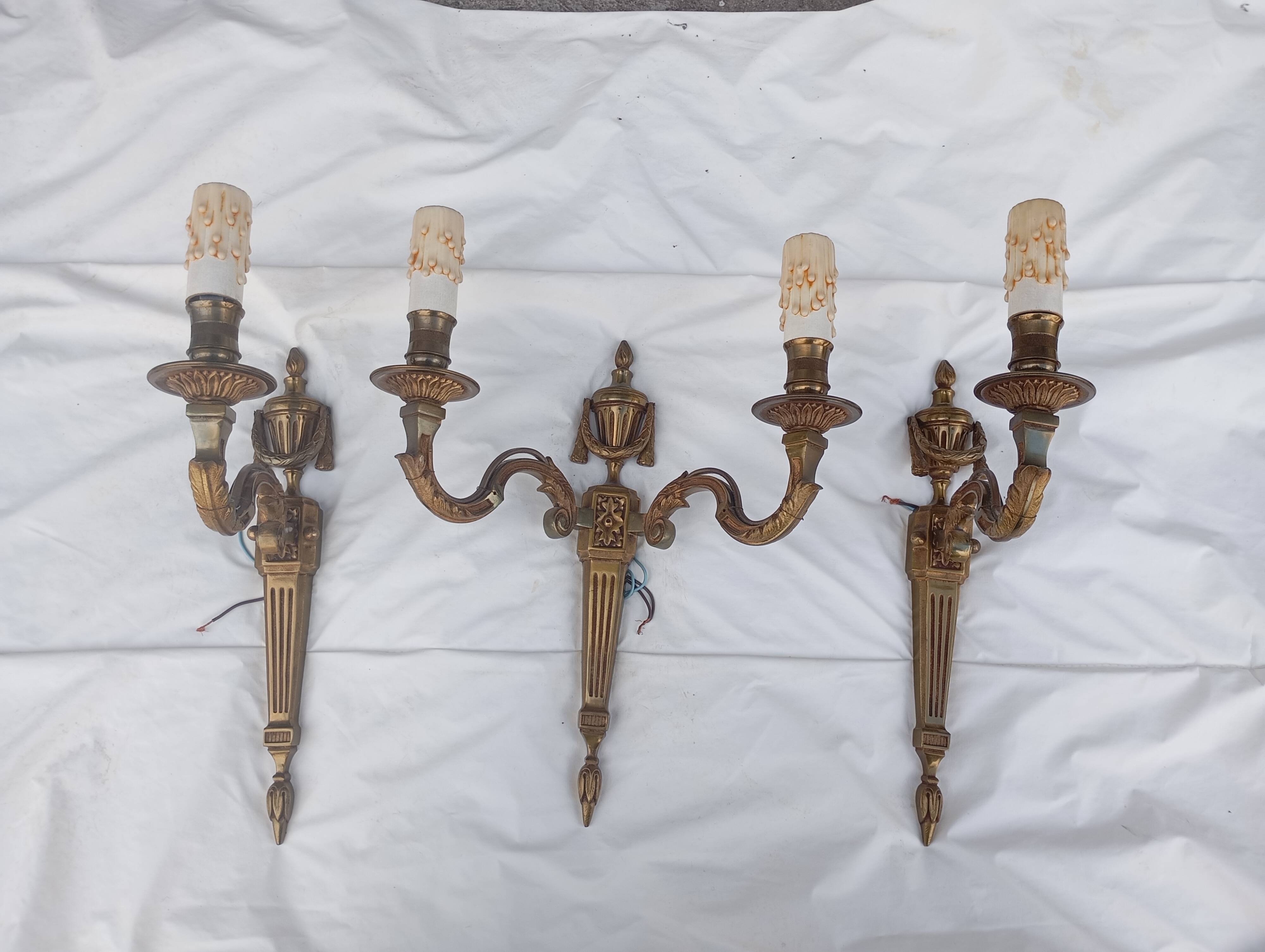 Appliques néoclassique ou Louis XVI