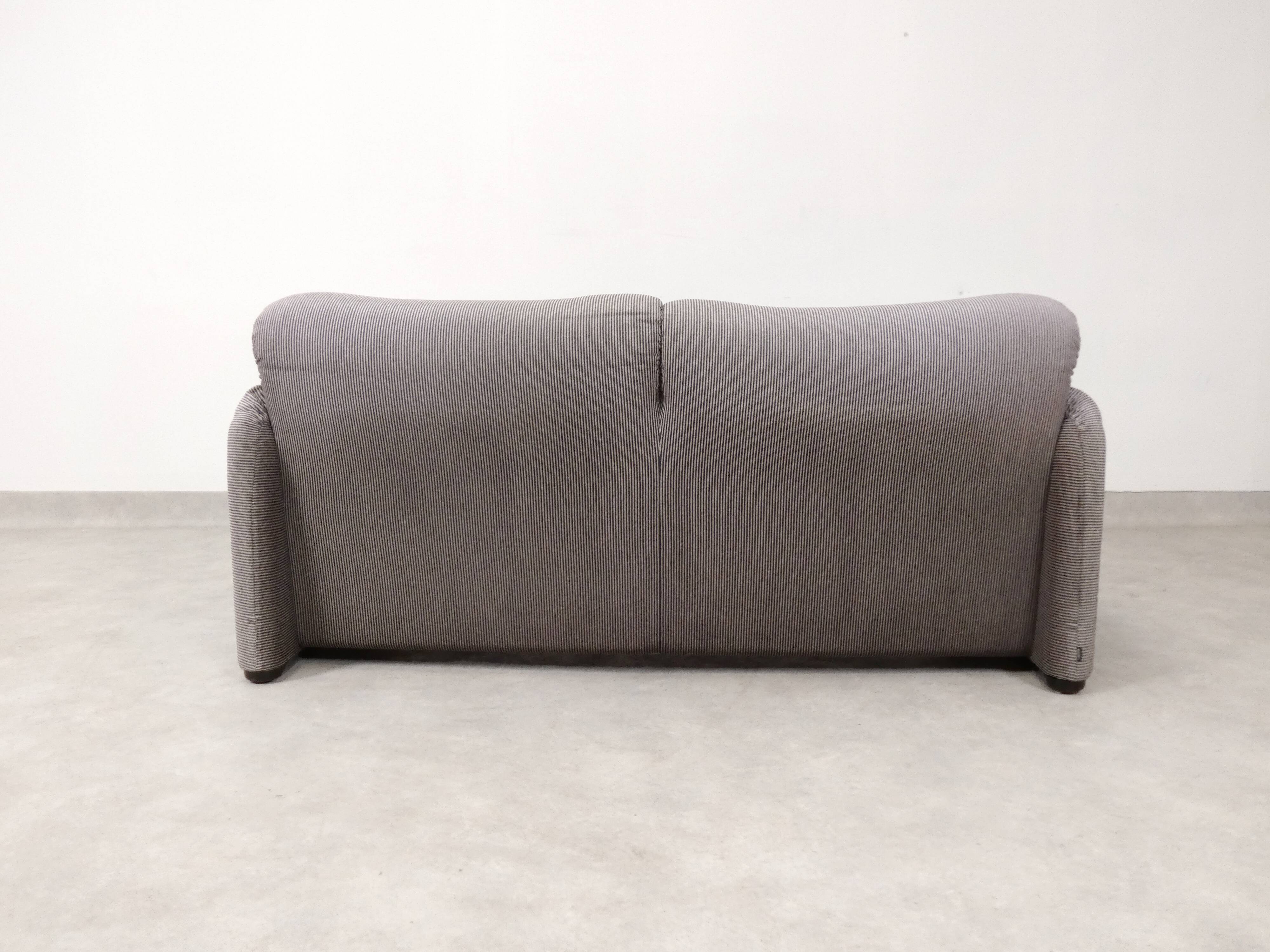 Cassina Maralunga 2 seater - bicolore gray
