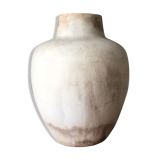 Marbled beige vase