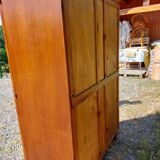 Compass foot cabinet