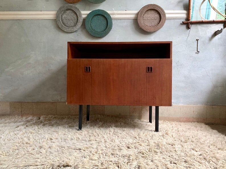 Buffet bar vintage scandinave en teck