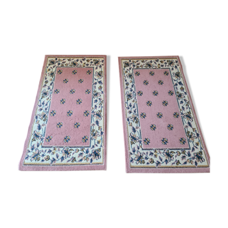 Pair of front of bed rugs 2 times 1m10 x 0m57