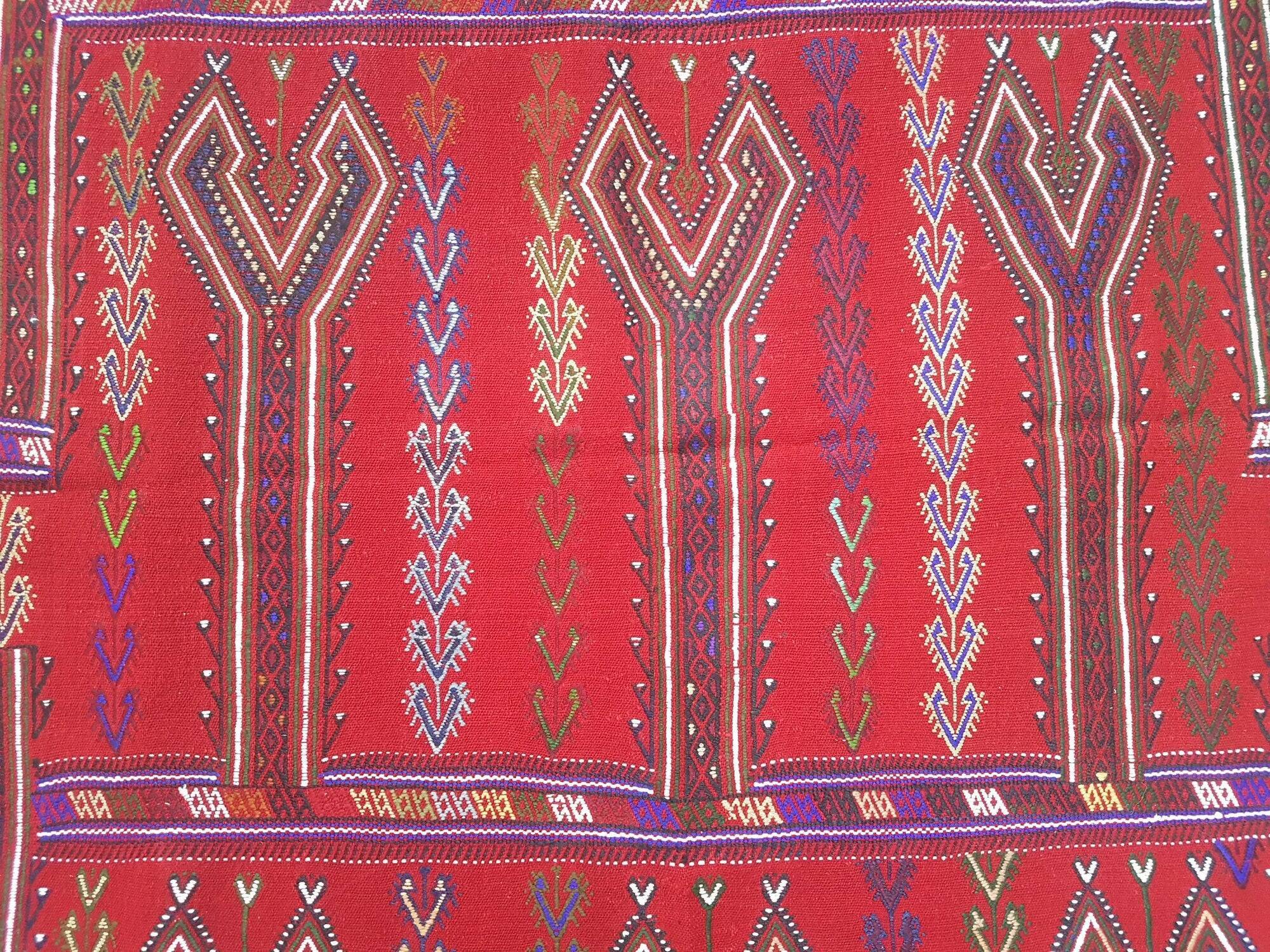 Vintage Turkish kilim handwoven 172x248 cm