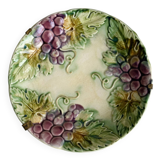 Assiette en barbotine