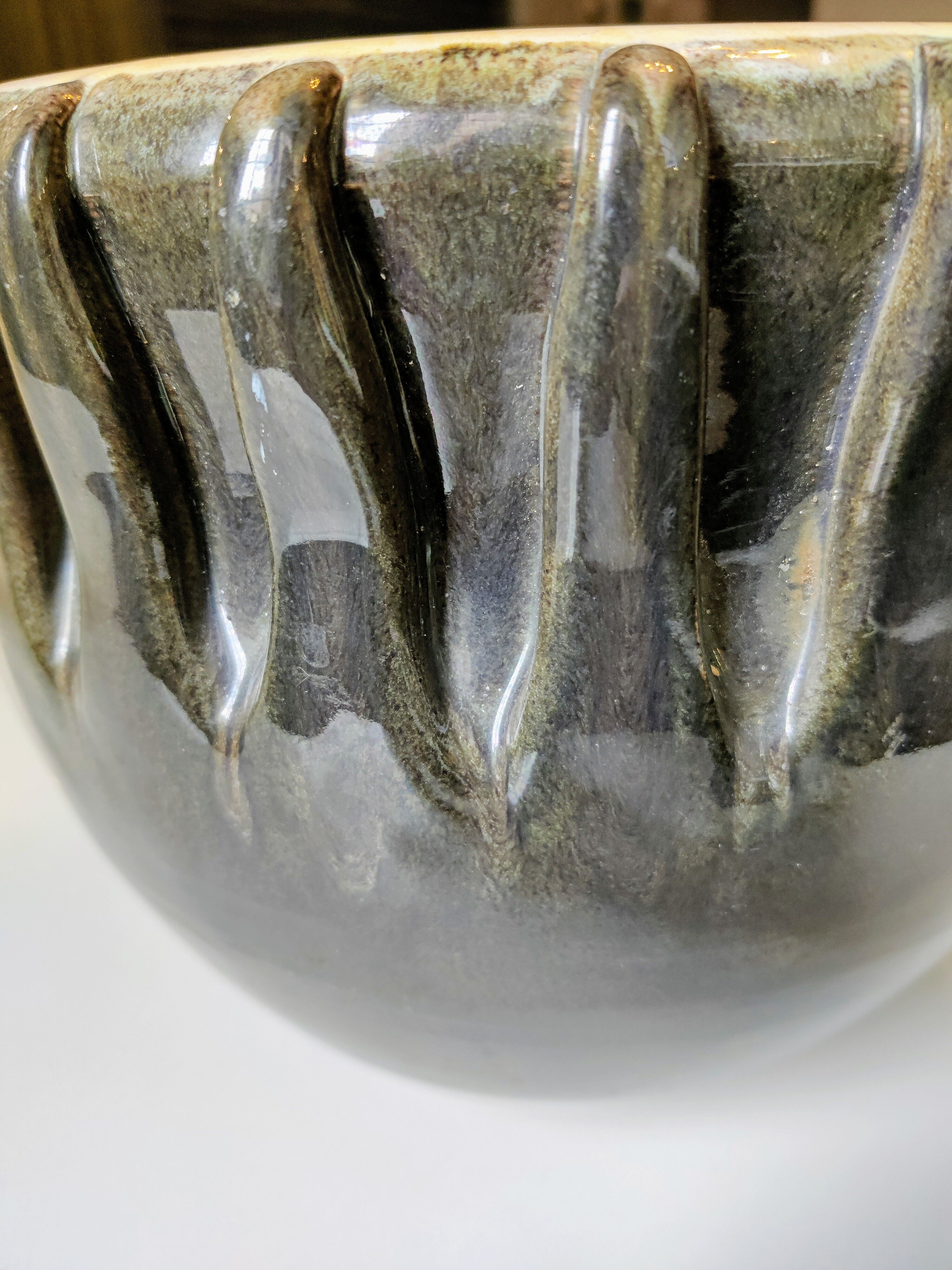 Large Accolay Ceramics Pot Cache