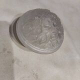 Moulded glass bonbonnière