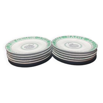 Set of 10 Paris porcelain plates