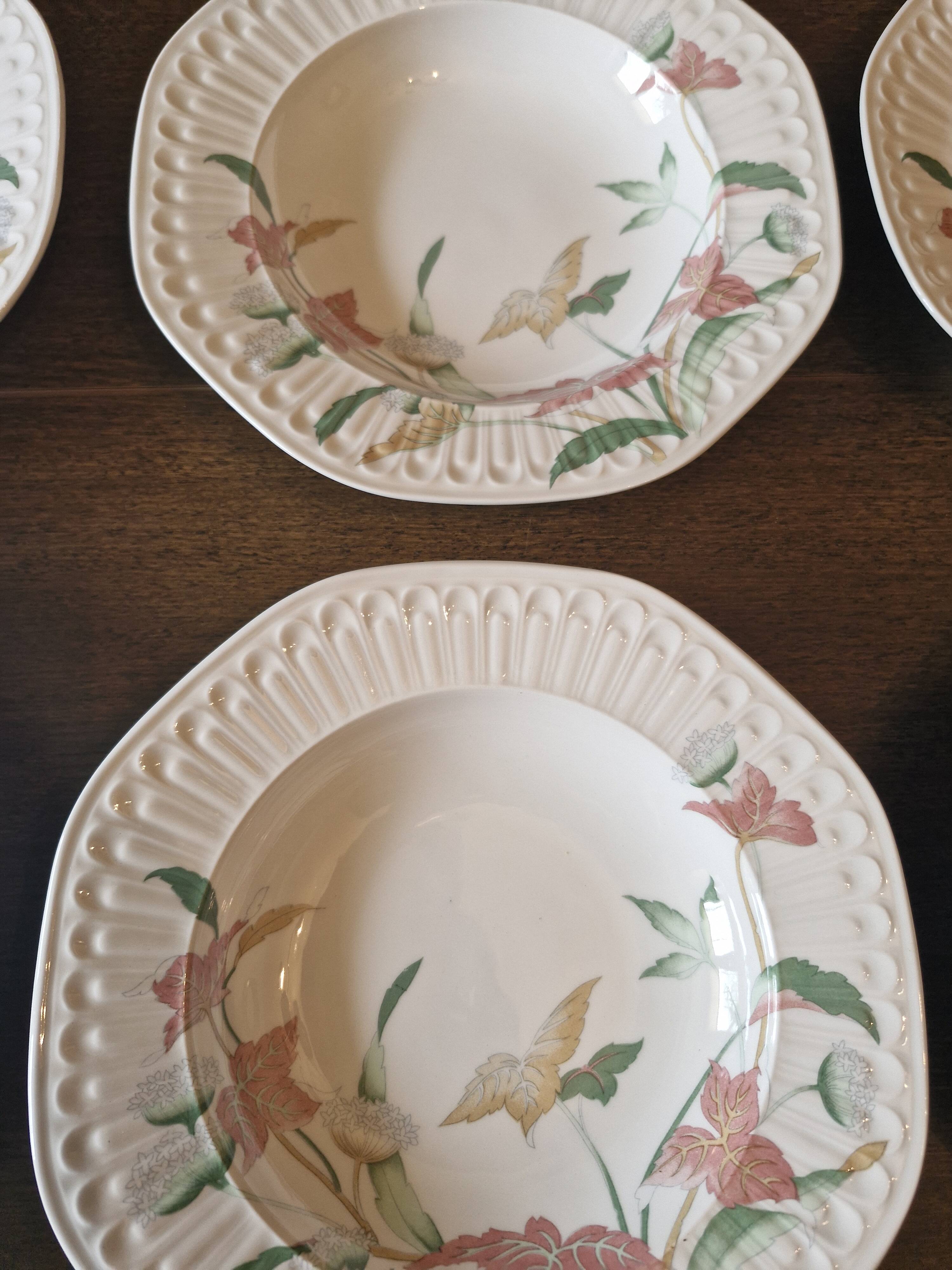 6 soup plates in vintage Spanish potensa earthenware
