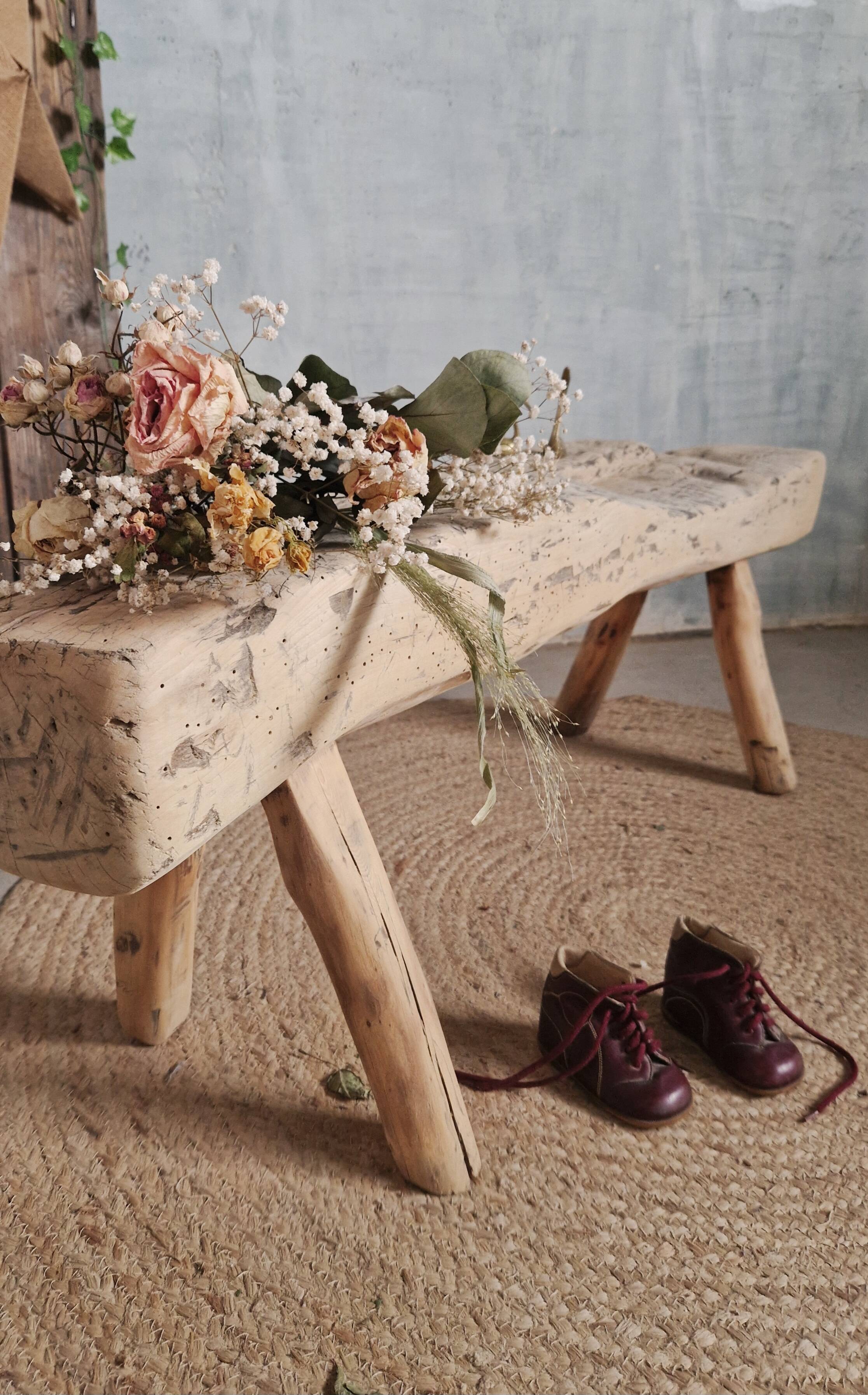 Beautiful old bench/workbench