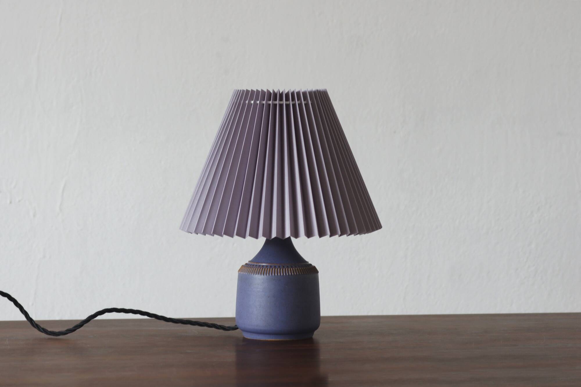 Lampe de table en grès de Klase Höganäs, Suède, années 1960.