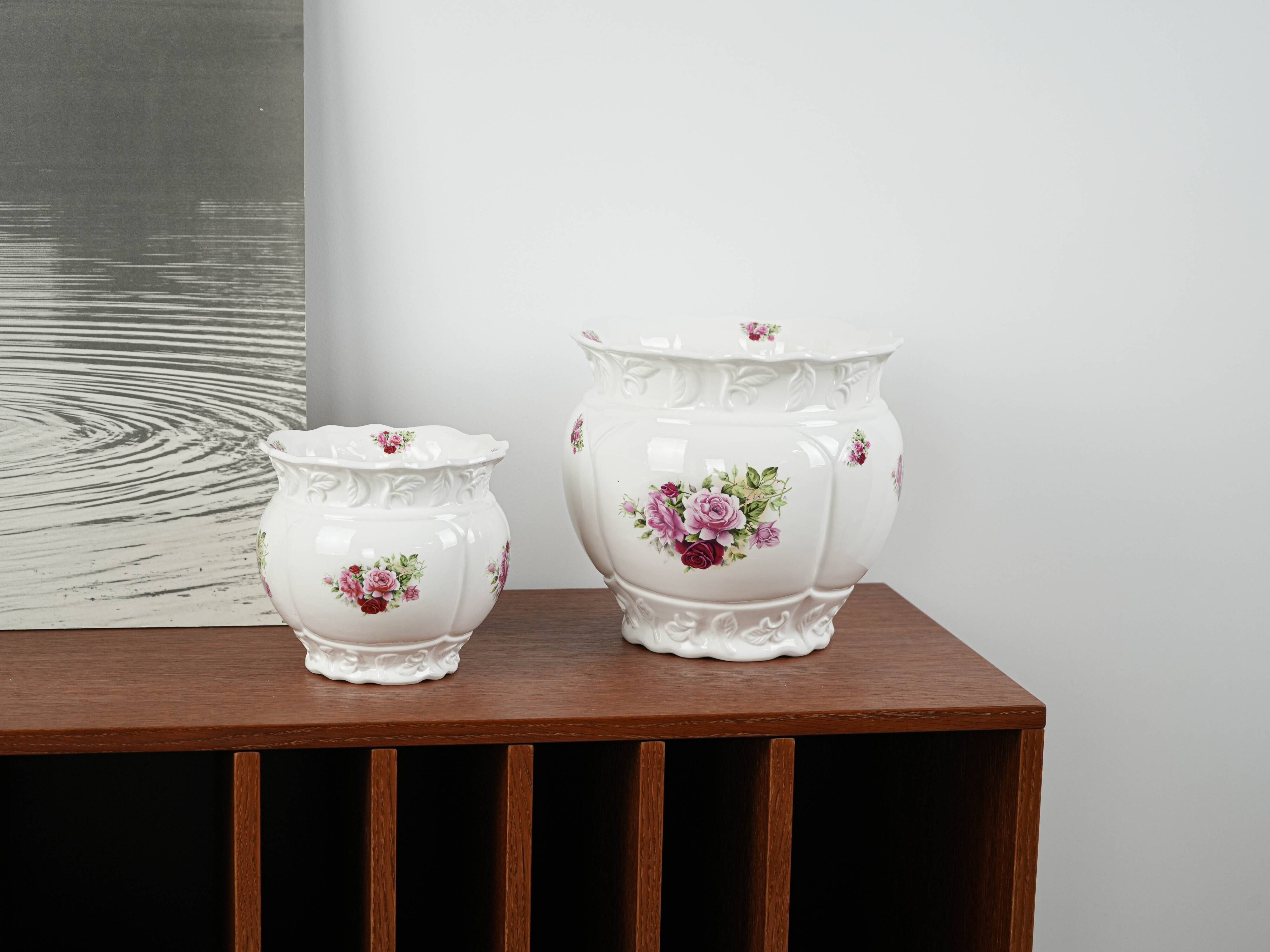 Pair of decorative ceramic vases with hand-painted roses, Art Deco style, European