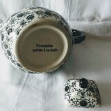Porcelain casserole teapot
