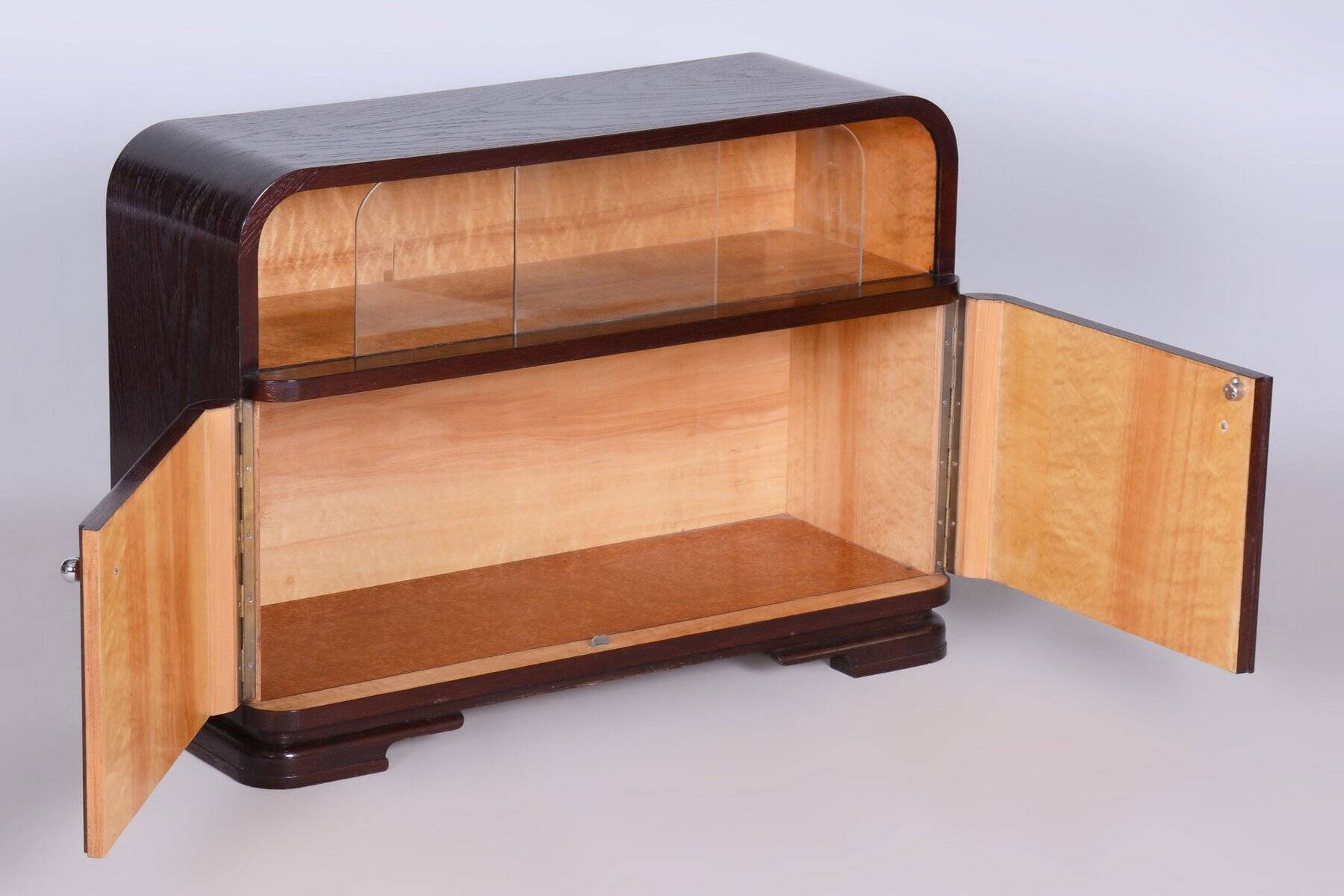 Czech Art Deco Cabinet in Oak, Maple and Glass, 1930s