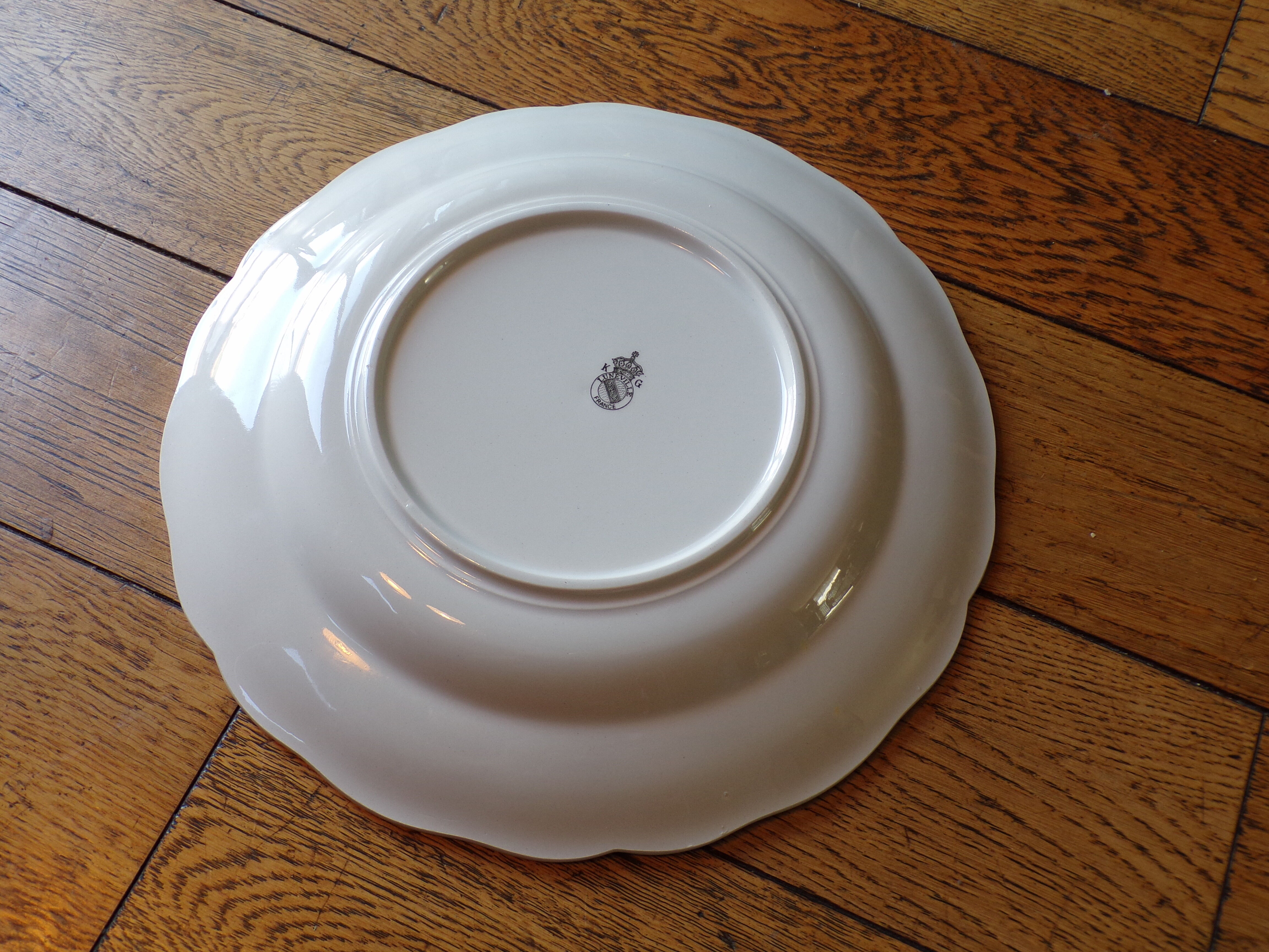 Round hollow dish Lunéville KG Street lamp Ø30 cm