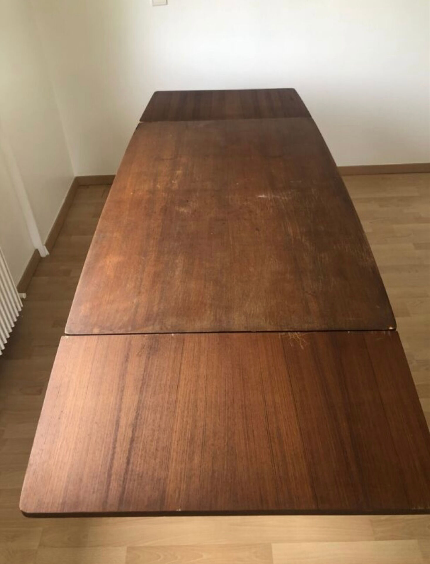 Table de salle à manger vintage