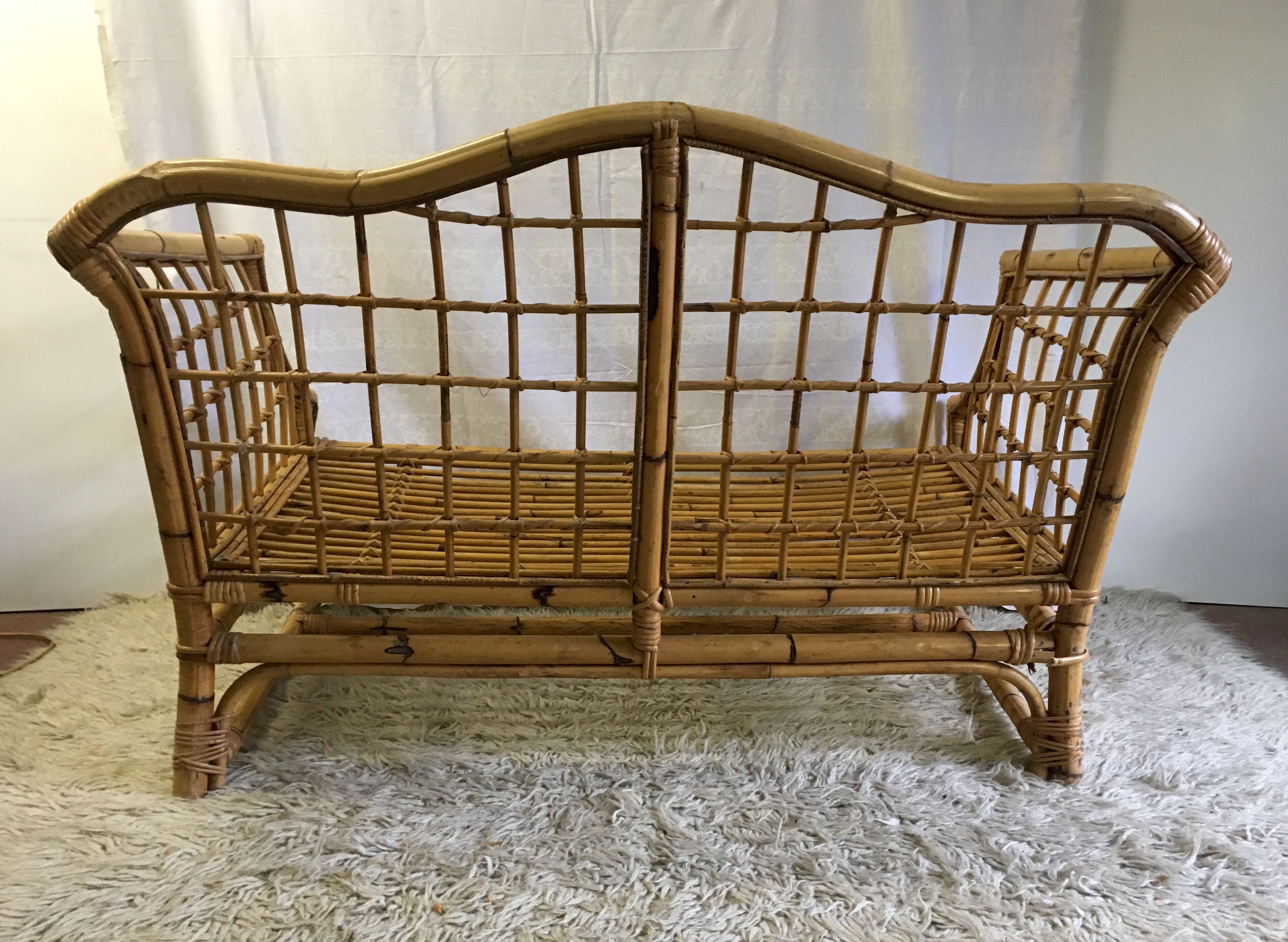 Two-seater rattan sofa - 70s