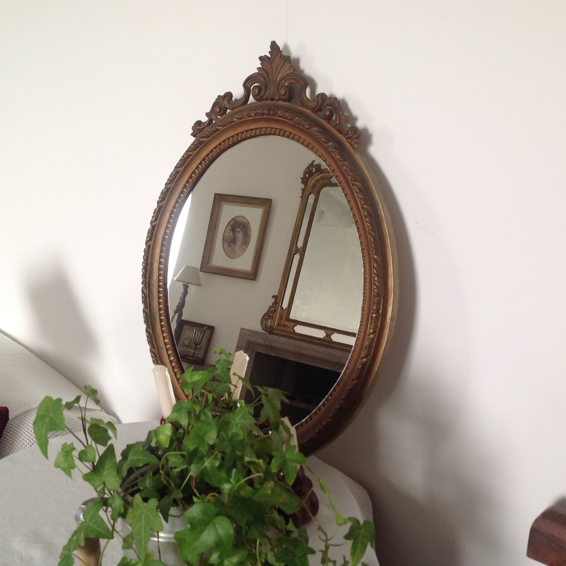 Oval mirror 60 x 45cm