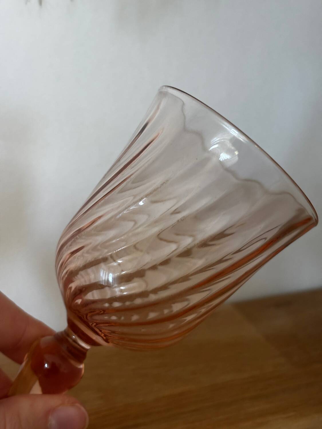Vintage lot de 4 verres à vin Luminarc Rosaline