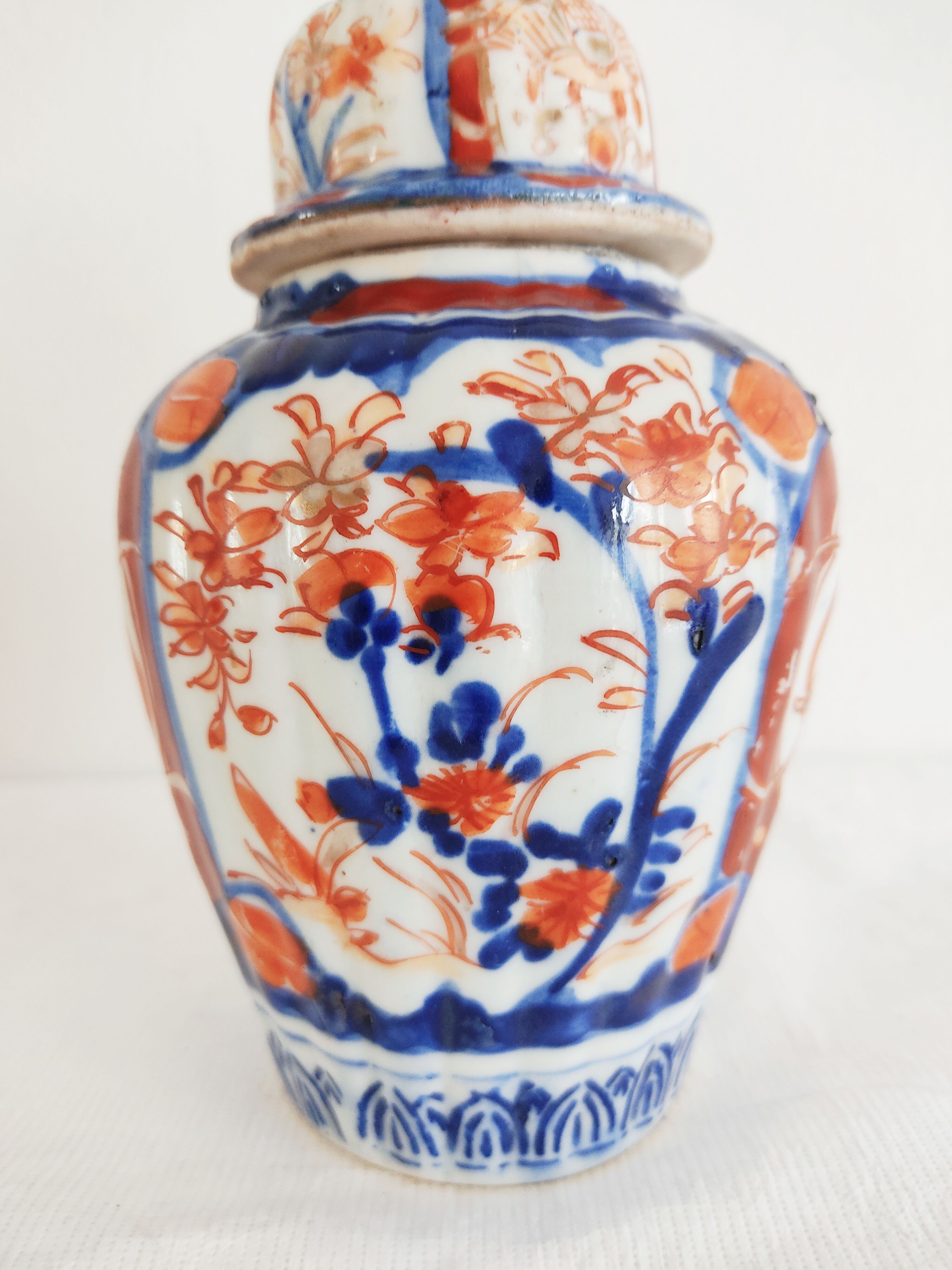 Vase couvert Imari Japon 19e siècle Selency