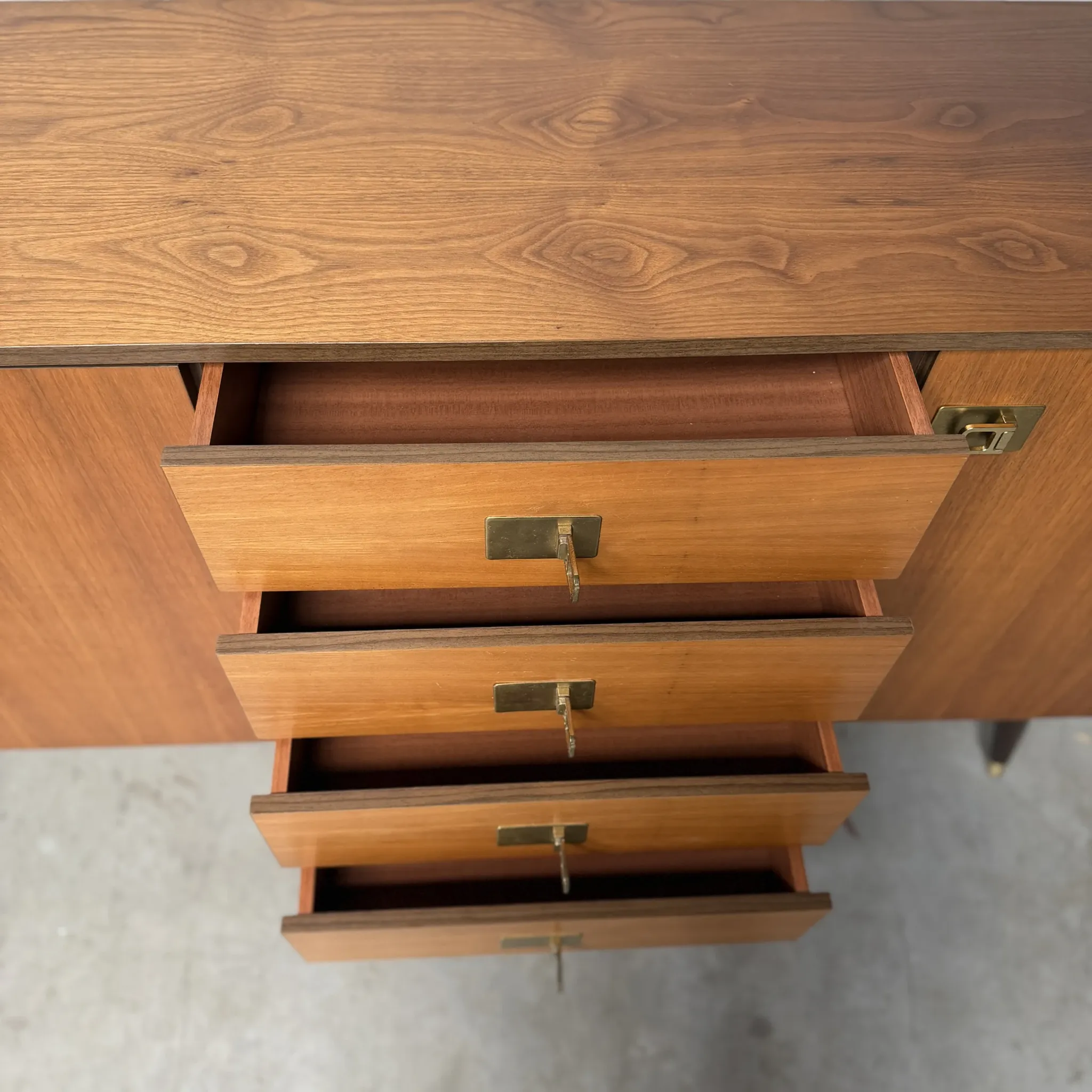 Sideboard