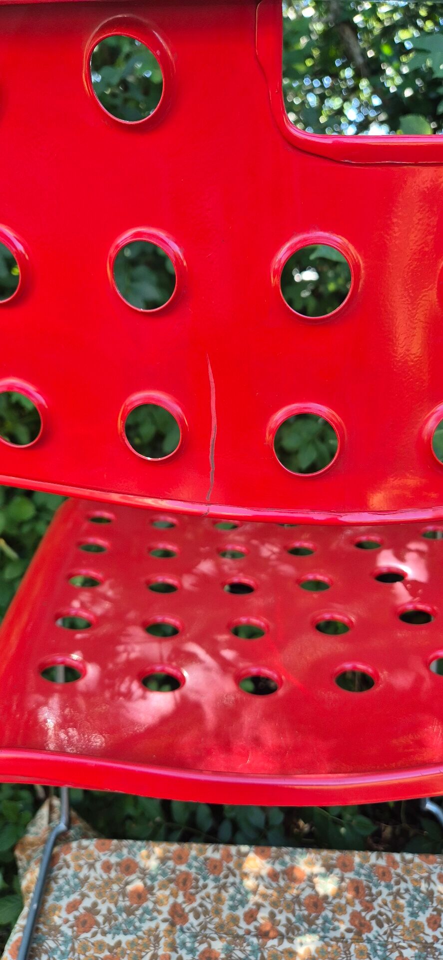 Omstak chair by Rodney Kinsman, vintage red metal.