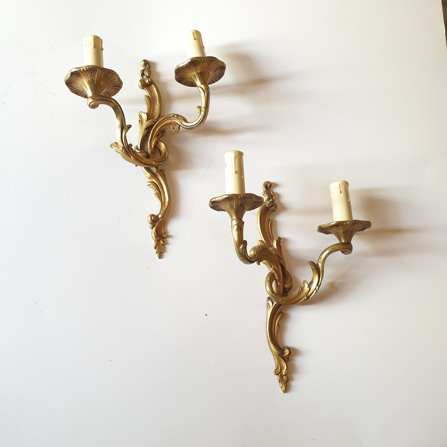 Pair of wall lamp in gilded bronze XXth style Louis XV France